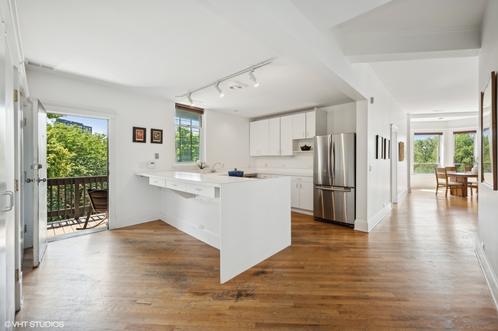 1313 N WOOD Street Unit: 3