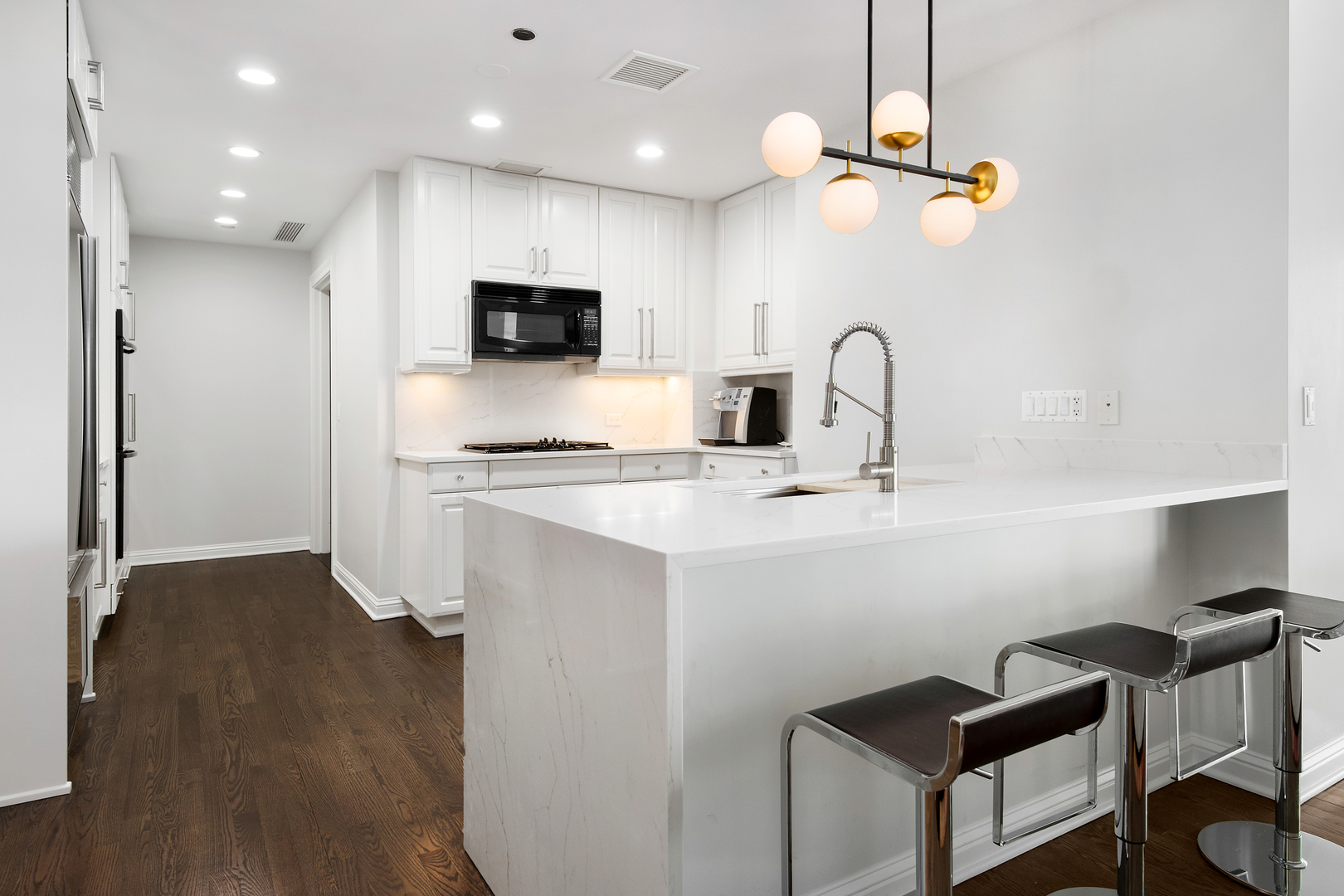 21 E Huron Street Unit: 3503