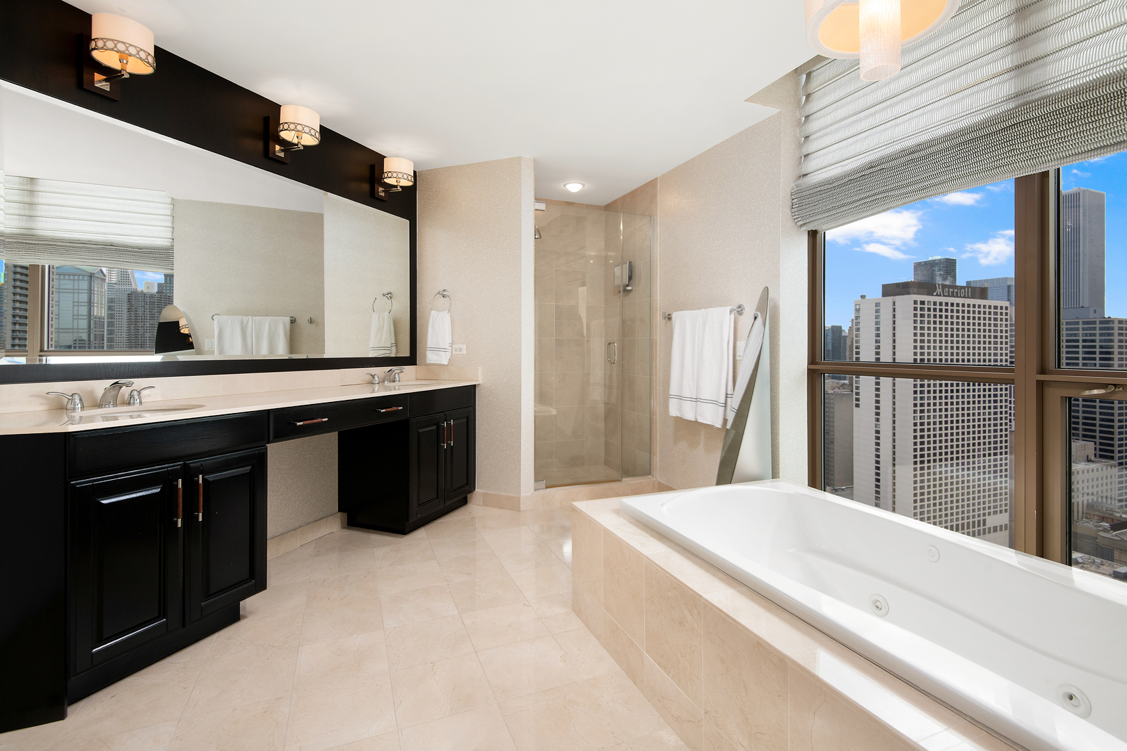 21 E Huron Street Unit: 3503