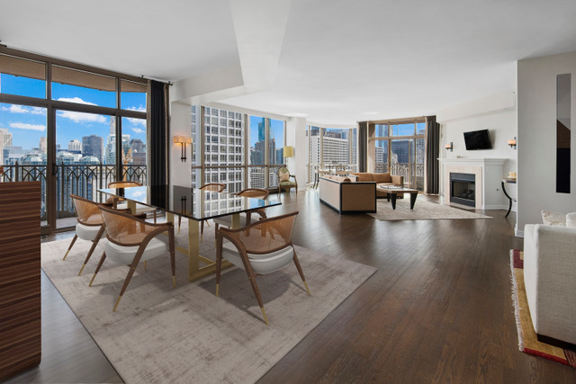 21 E Huron Street Unit: 3503