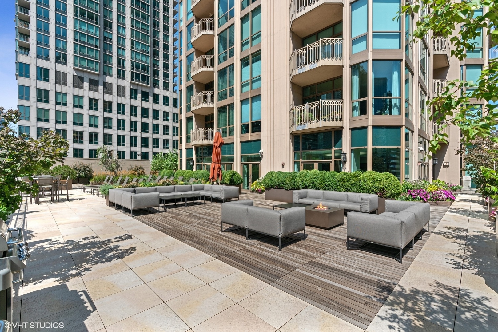 21 E Huron Street Unit: 3503