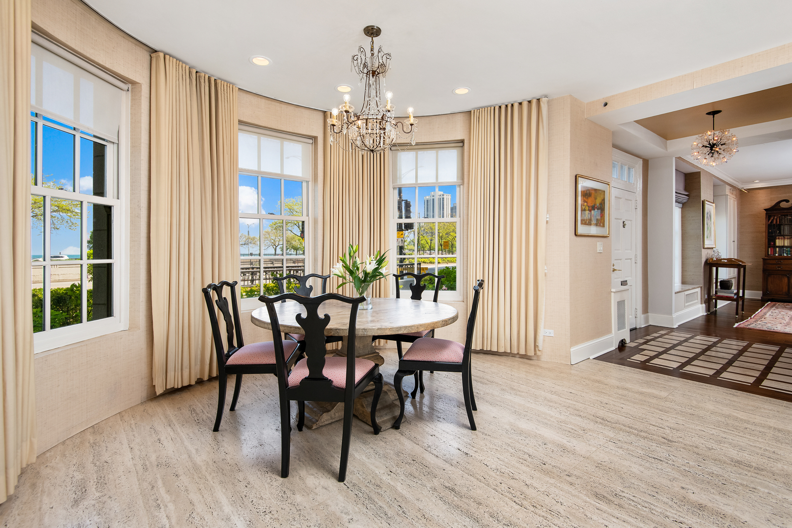 1200 N Lake Shore Drive Unit: M3