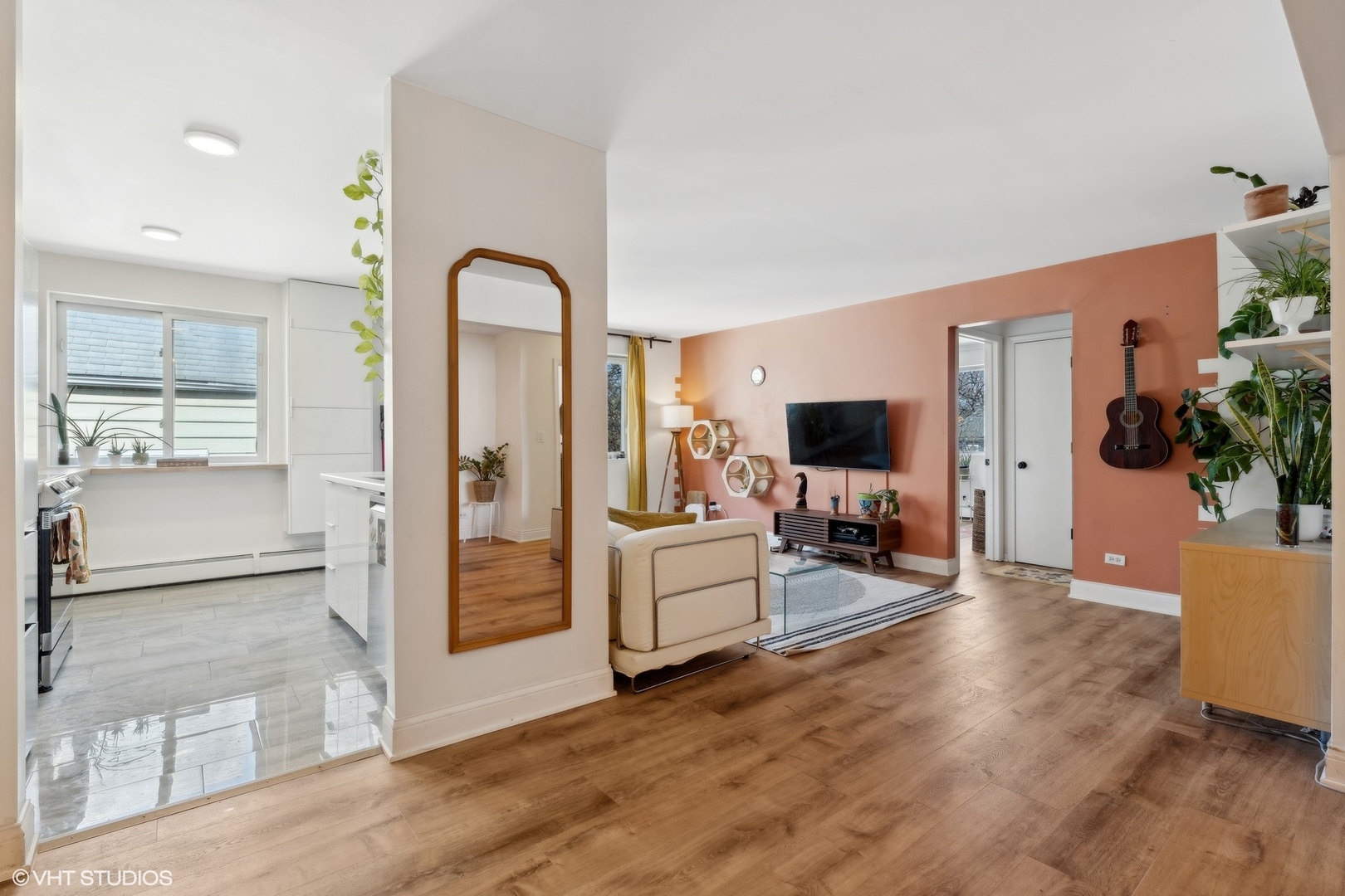1432 W Rosemont Avenue Unit: 3N