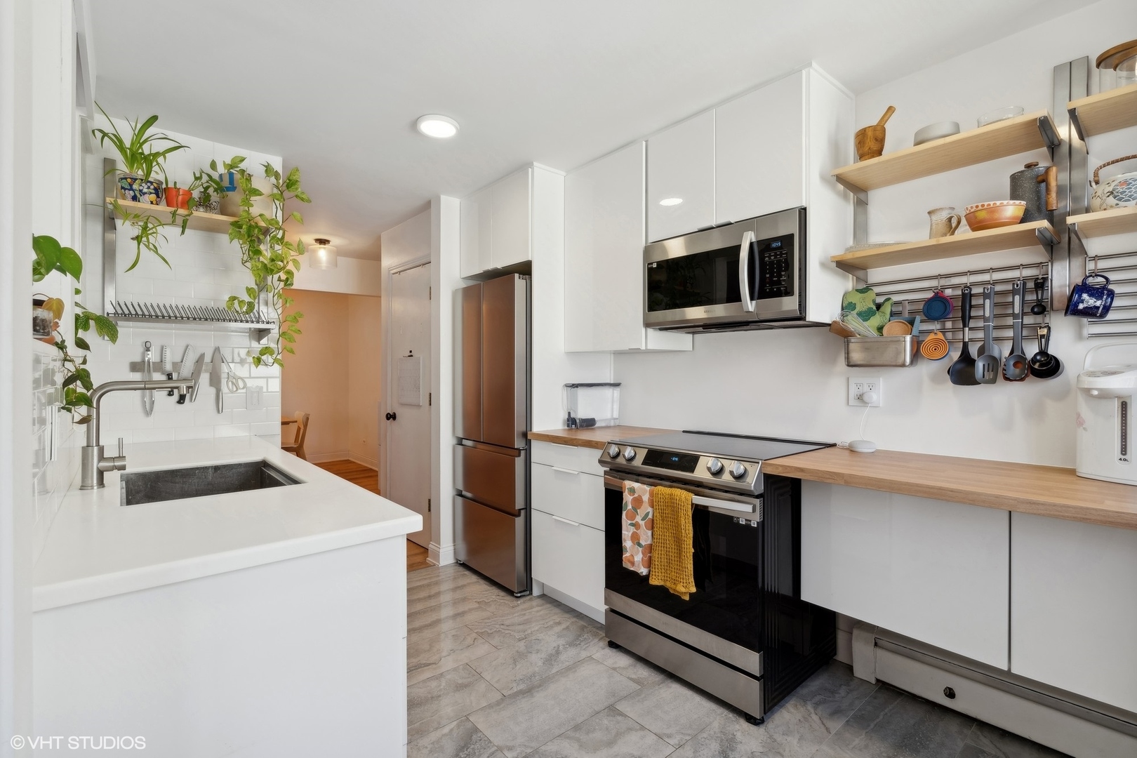1432 W Rosemont Avenue Unit: 3N