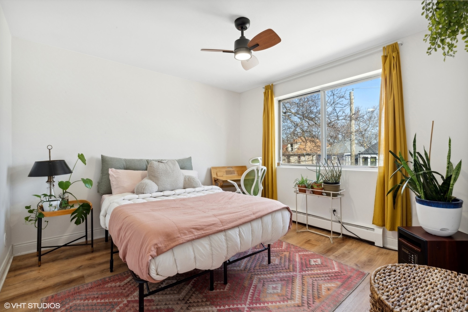 1432 W Rosemont Avenue Unit: 3N