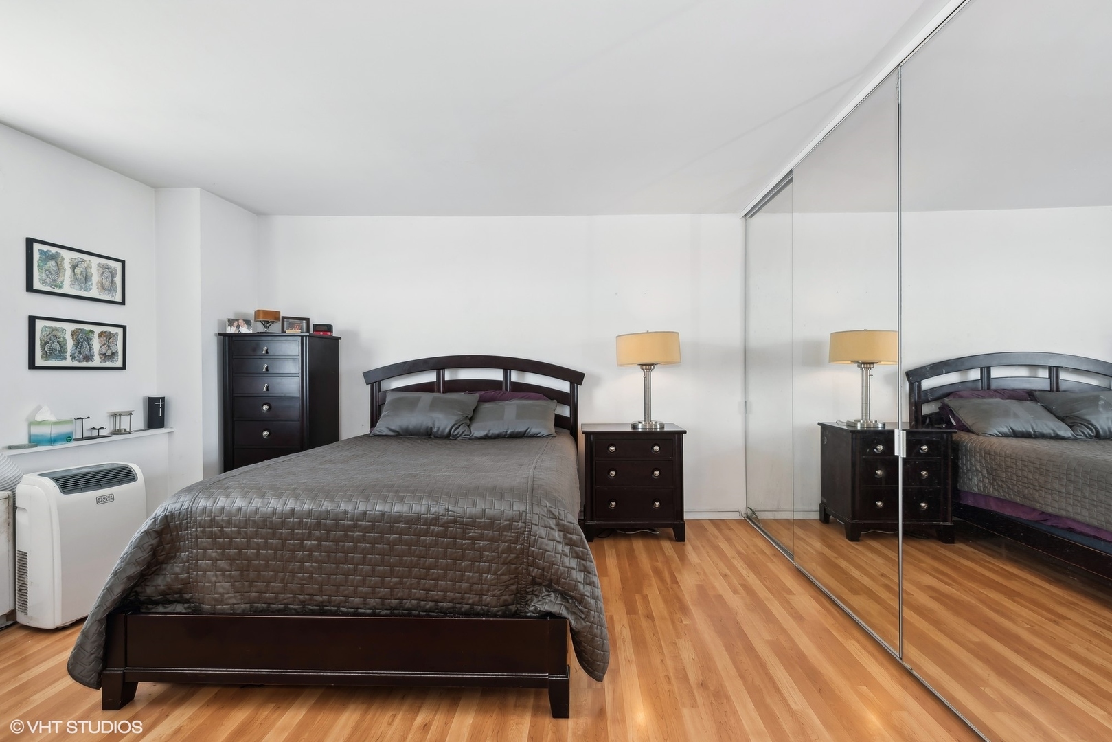 5701 N Sheridan Road Unit: 26B