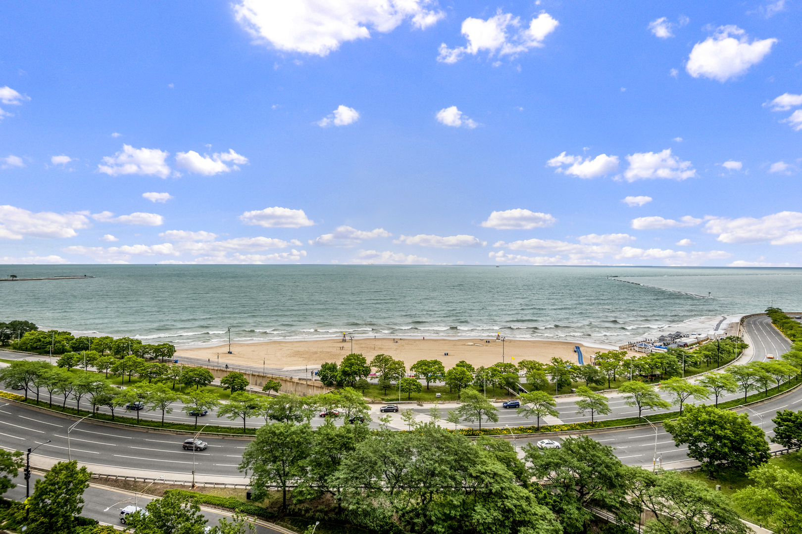 1040 N Lake Shore Drive Unit: 15A