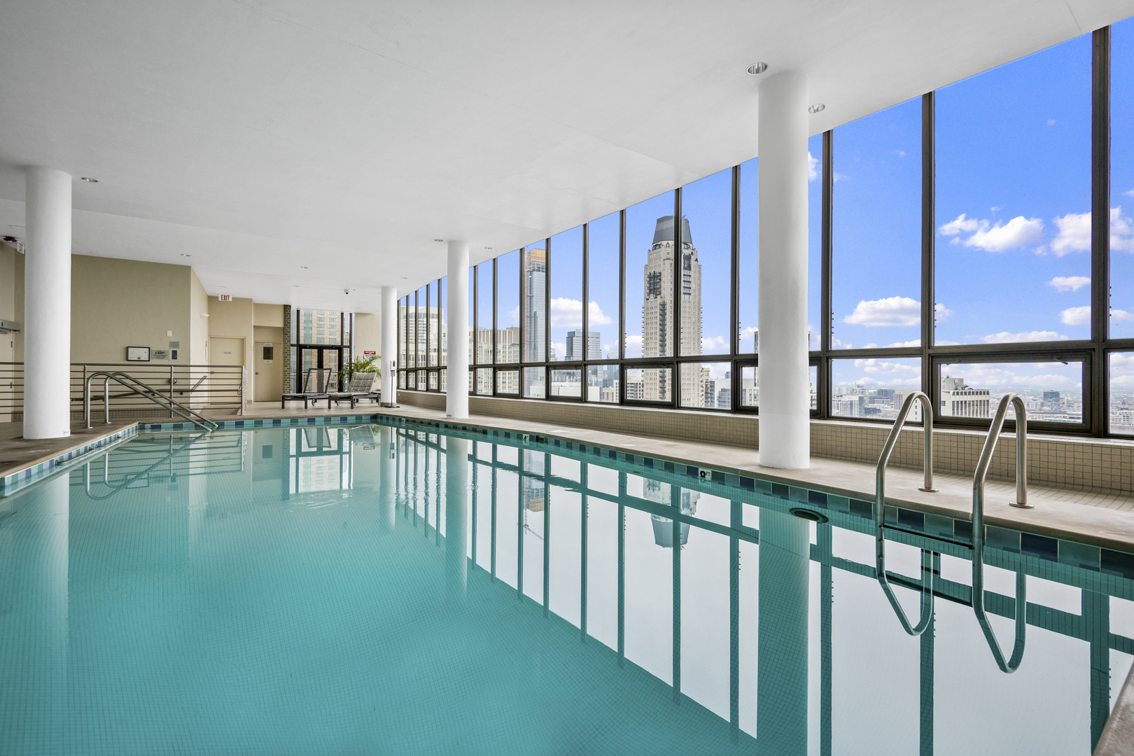 1040 N Lake Shore Drive Unit: 15A