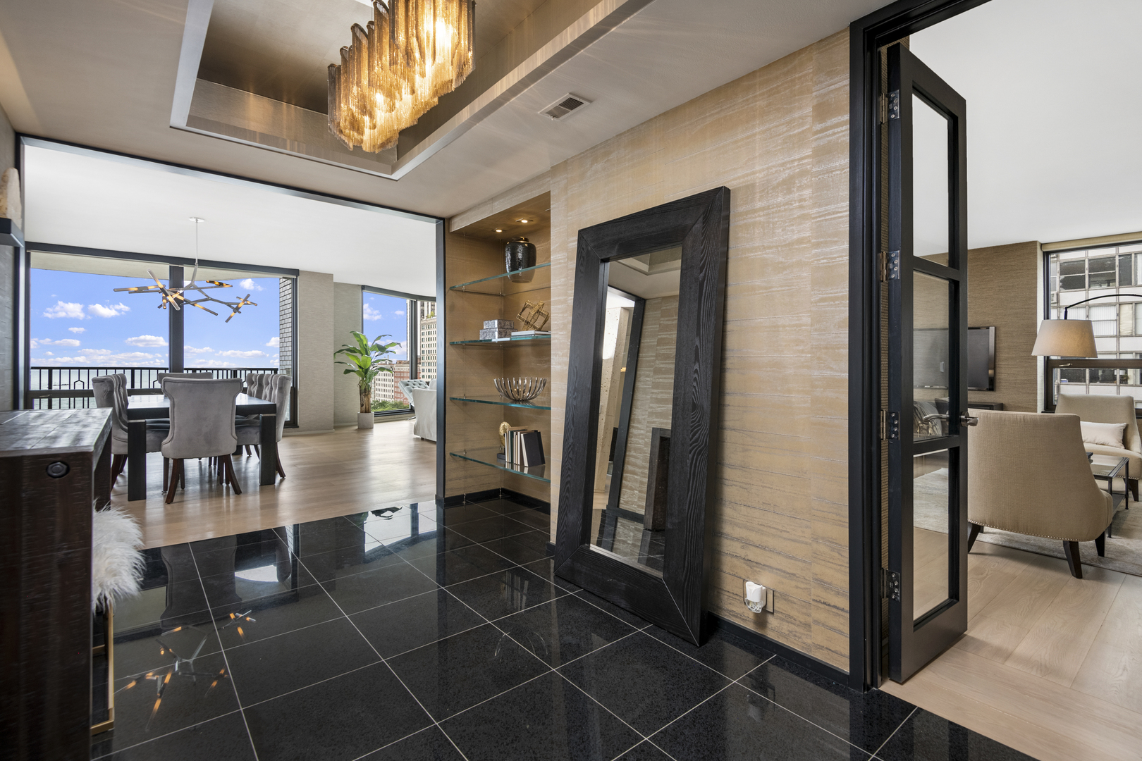 1040 N Lake Shore Drive Unit: 15A