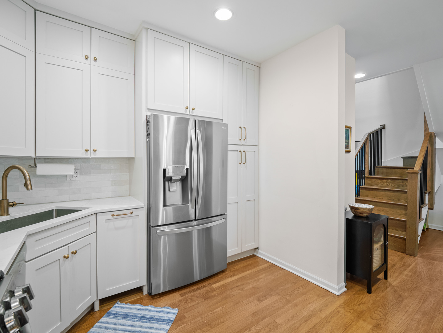339 W Webster Avenue Unit: 8H