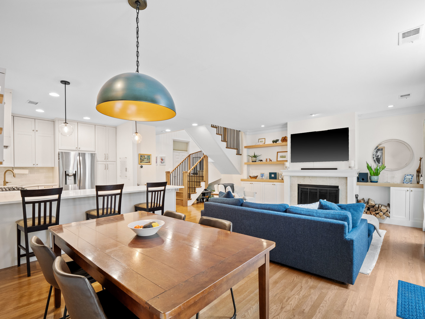 339 W Webster Avenue Unit: 8H