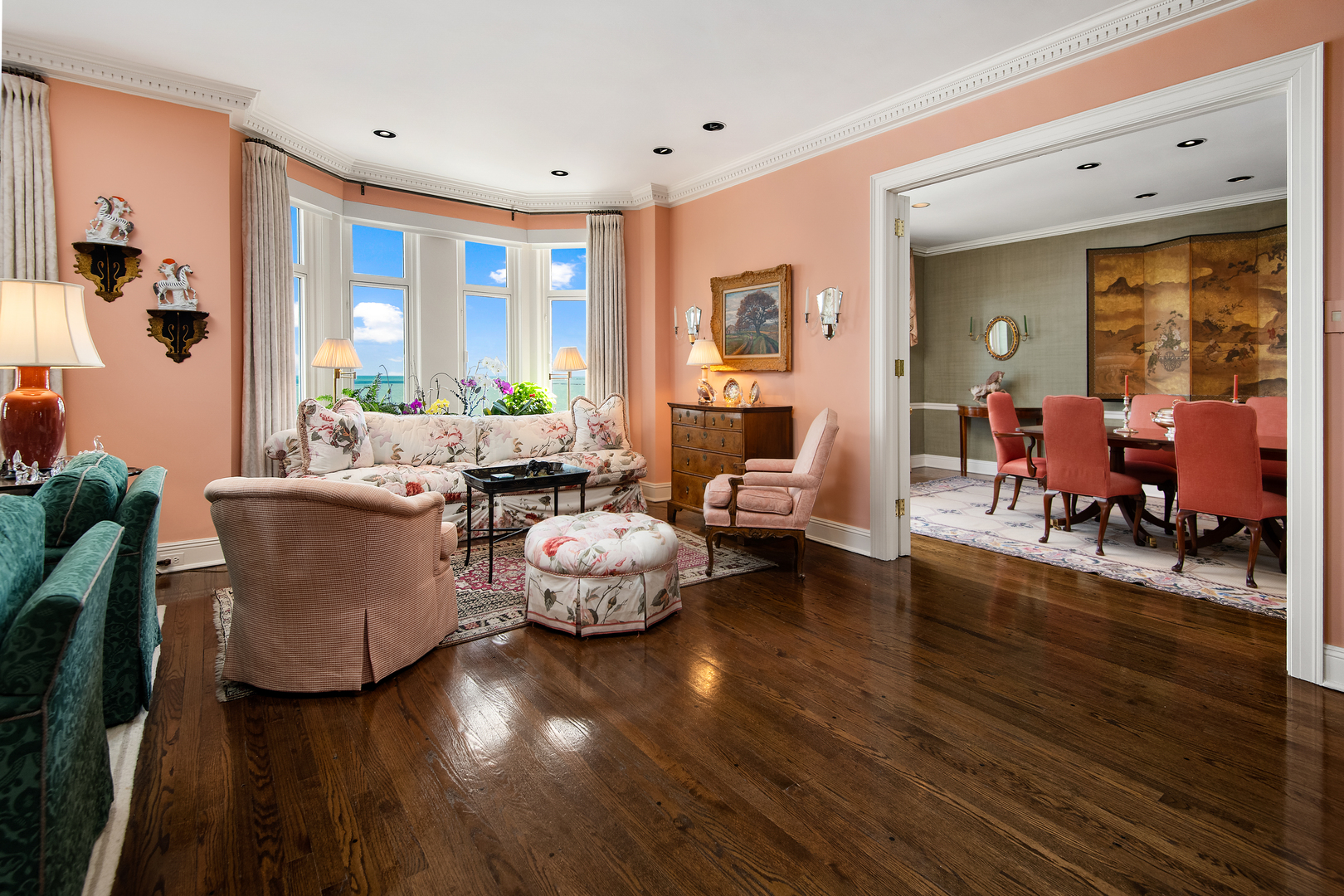 1430 N Lake Shore Drive Unit: 6