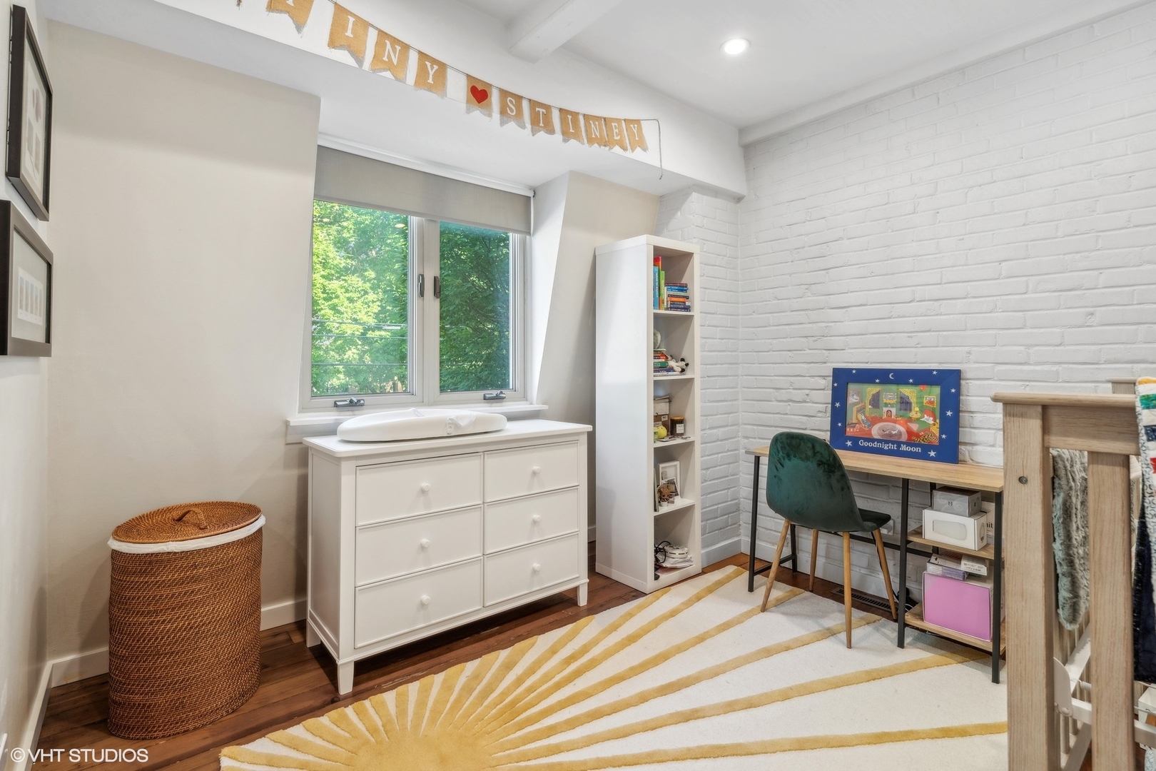 1831 N Hudson Avenue Unit: D