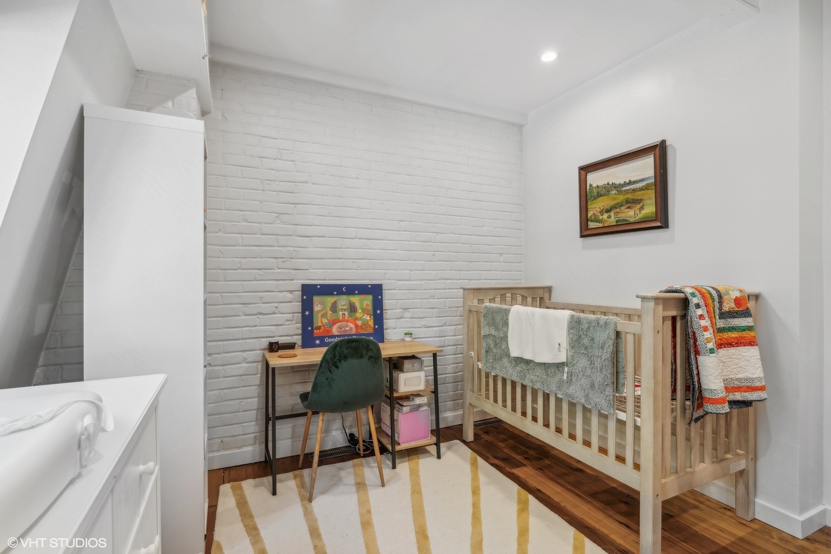 1831 N Hudson Avenue Unit: D