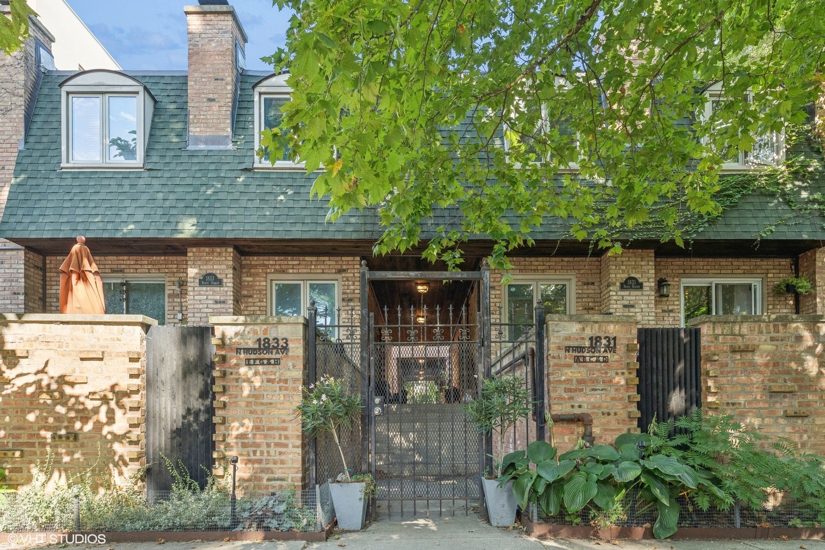 1831 N Hudson Avenue Unit: D