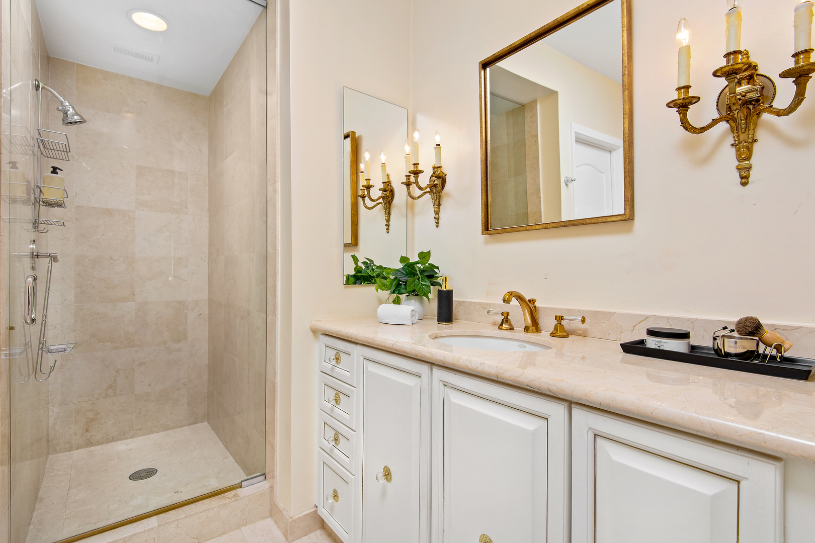 330 S Michigan Avenue Unit: 1908