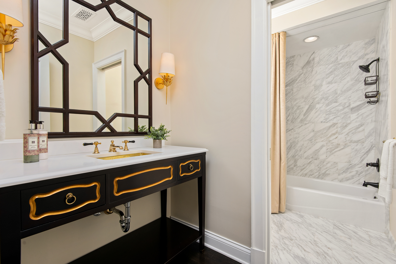 330 S Michigan Avenue Unit: 1908