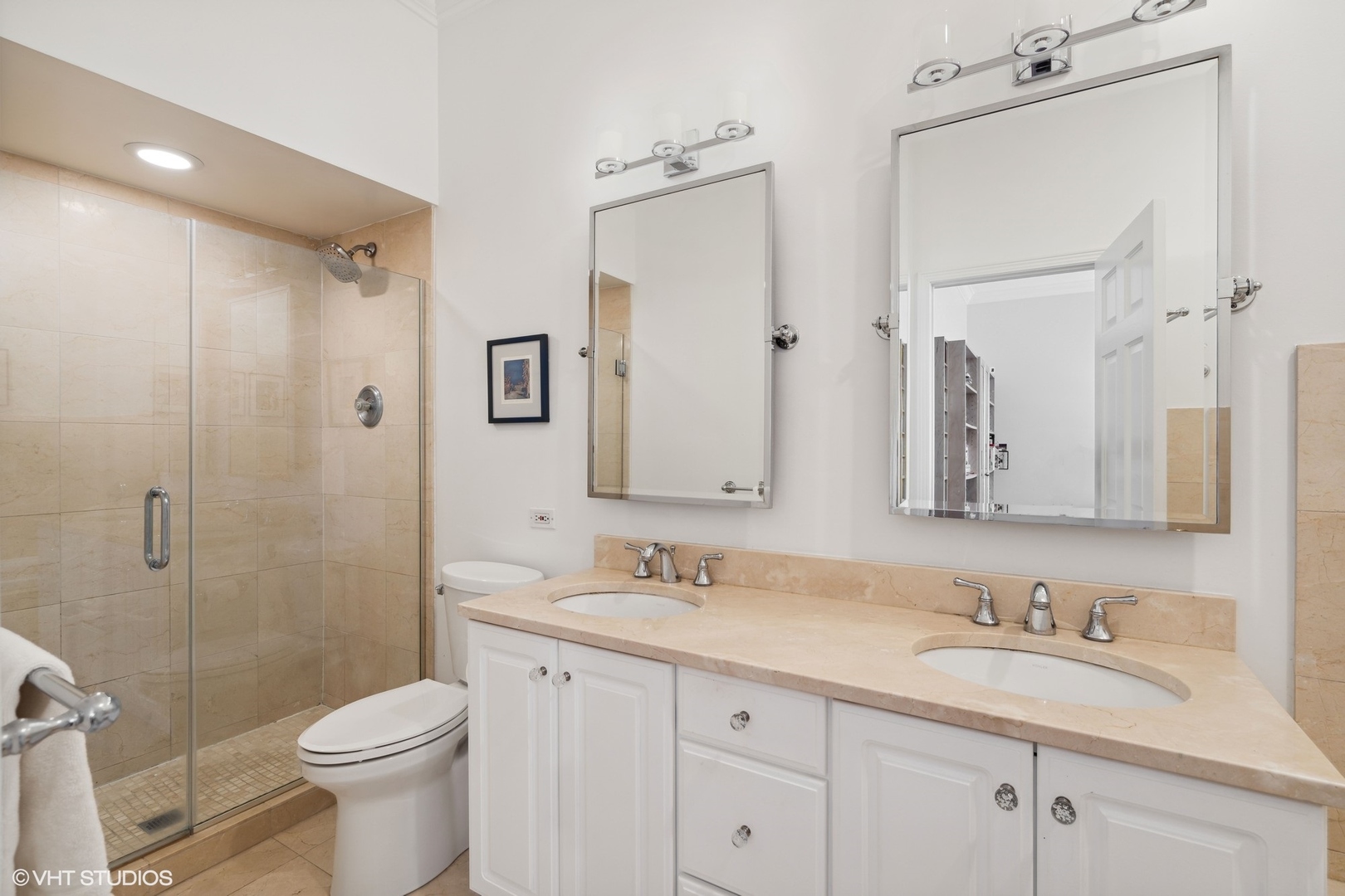 628 W WRIGHTWOOD Avenue Unit: 5E