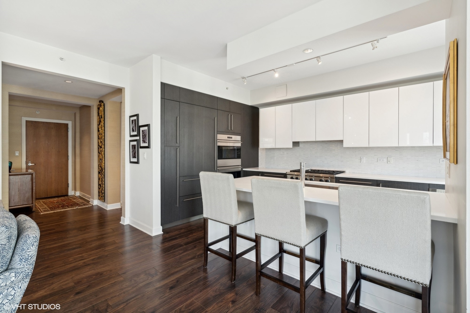 1201 S Prairie Avenue Unit: 701