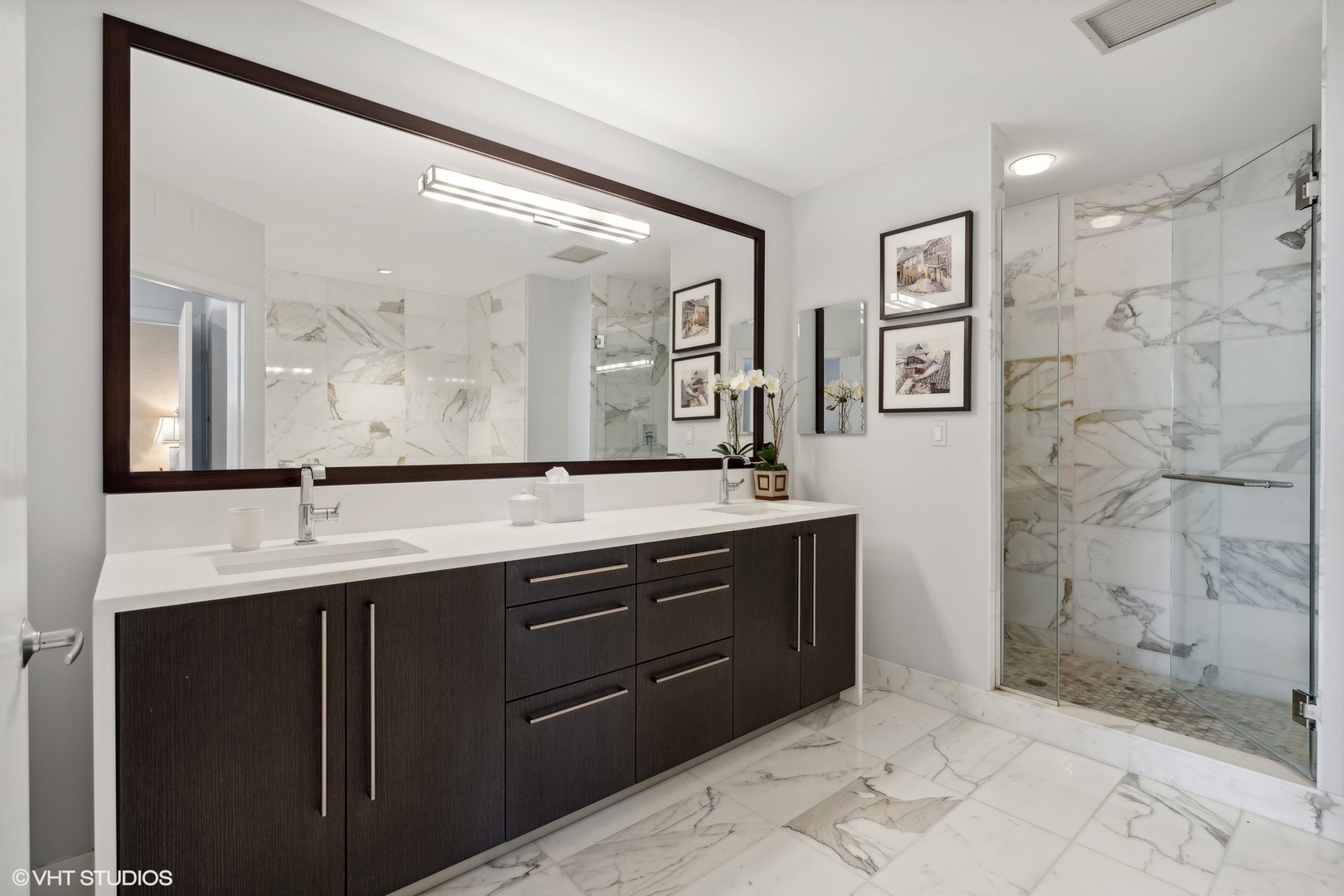 1201 S Prairie Avenue Unit: 701