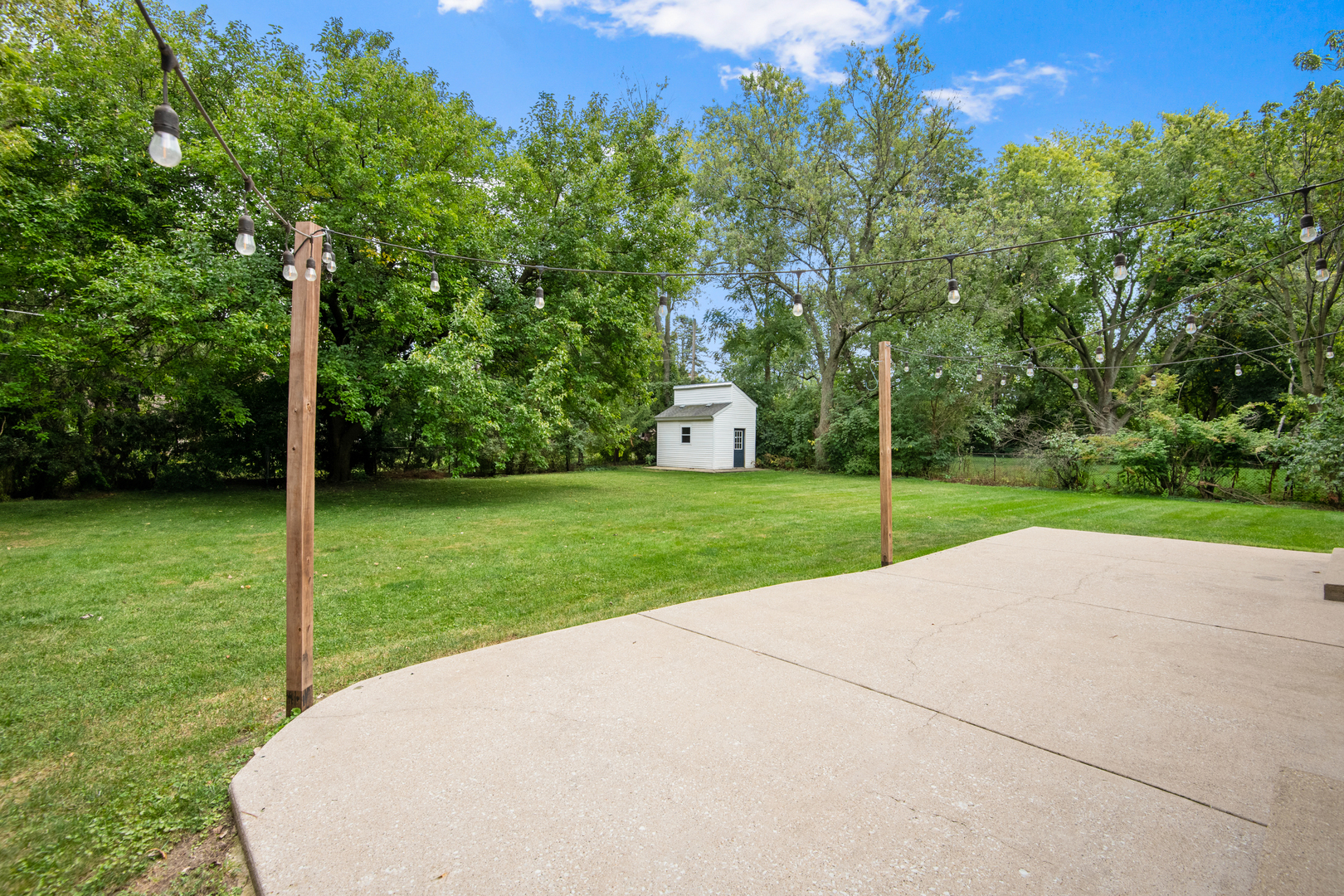 307 N Schoenbeck Road