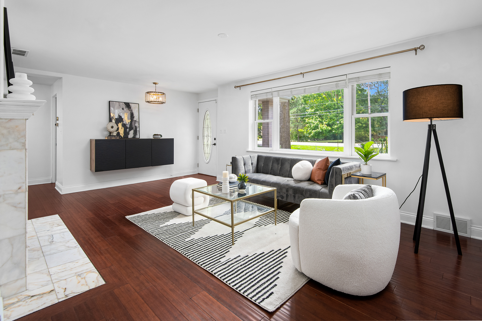 307 N Schoenbeck Road