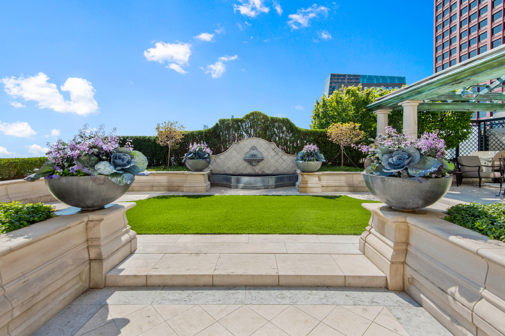 310 S Michigan Avenue Unit: 2502