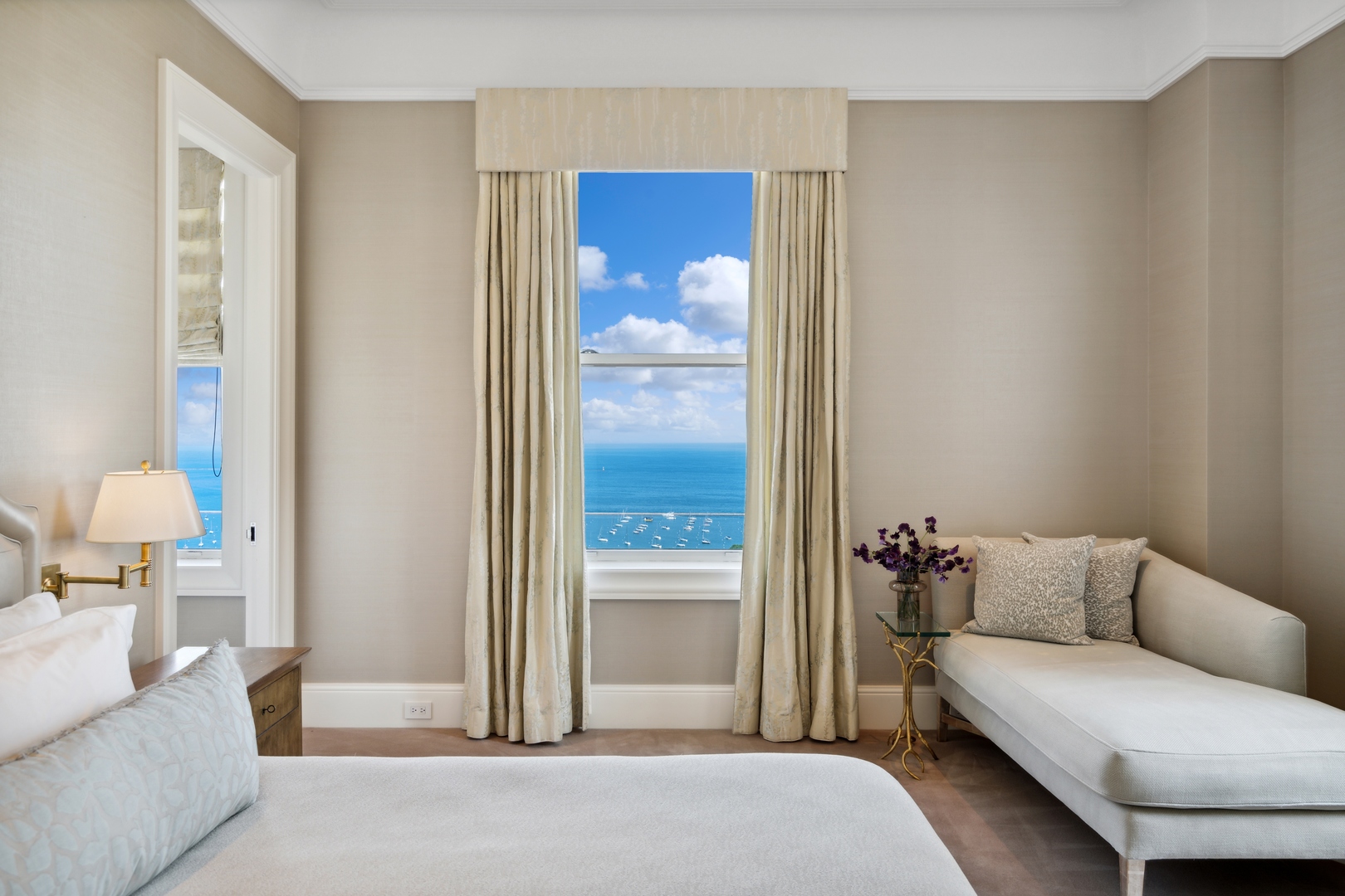 310 S Michigan Avenue Unit: 2502