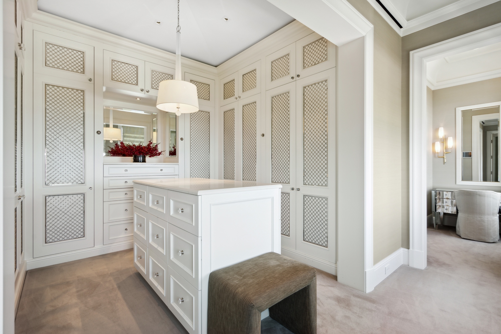 310 S Michigan Avenue Unit: 2502