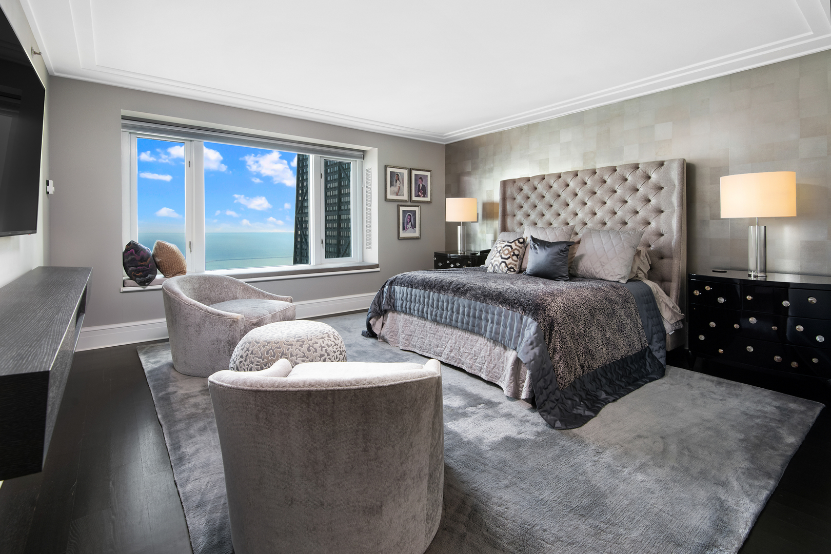 132 E Delaware Place Unit: 5404