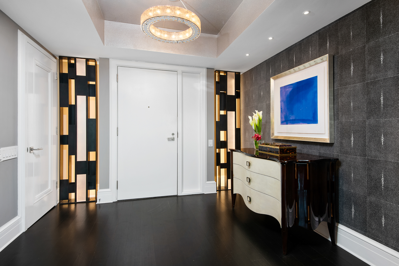 132 E Delaware Place Unit: 5404