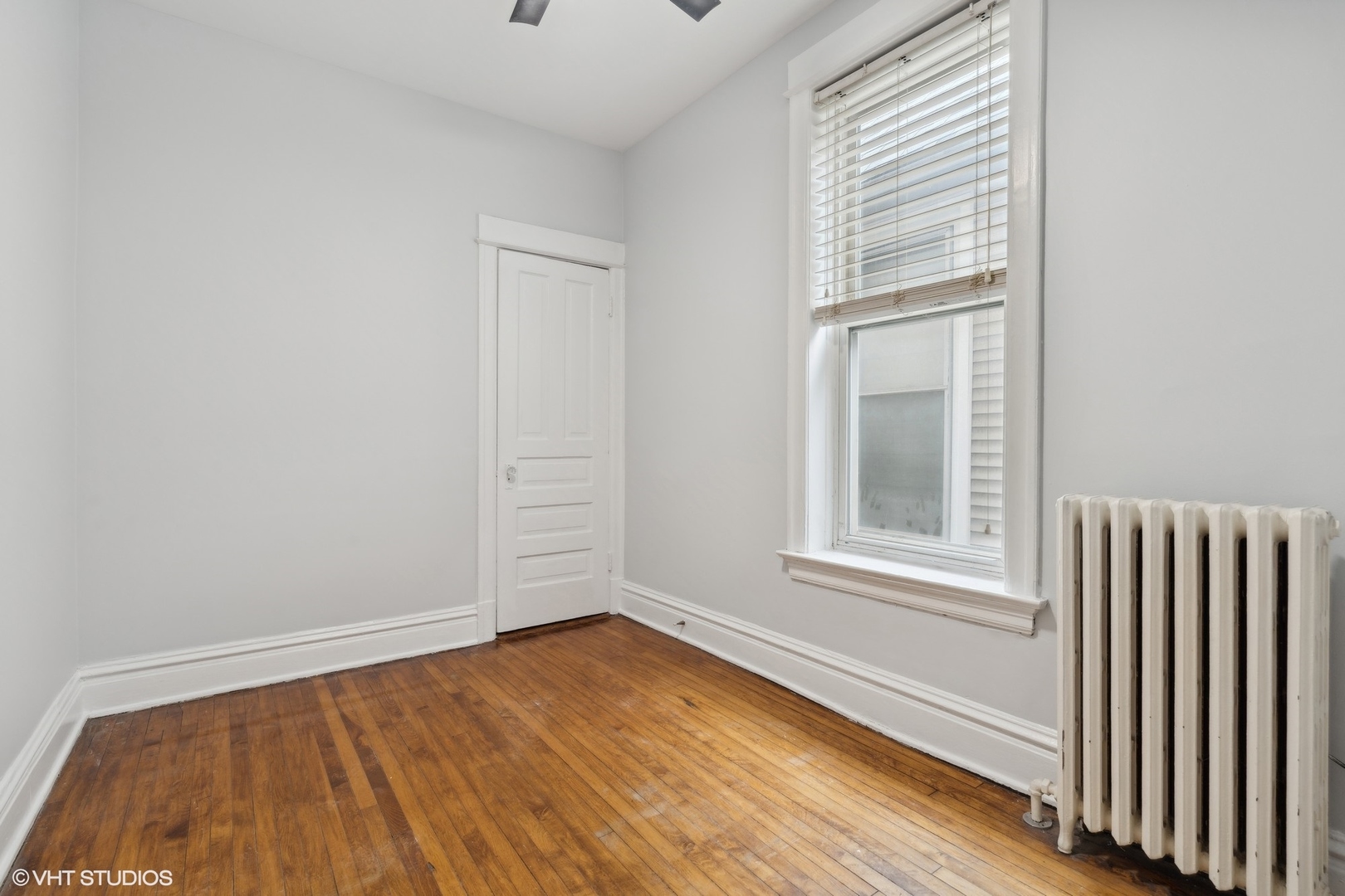 3655 N Hermitage Avenue Unit: 1