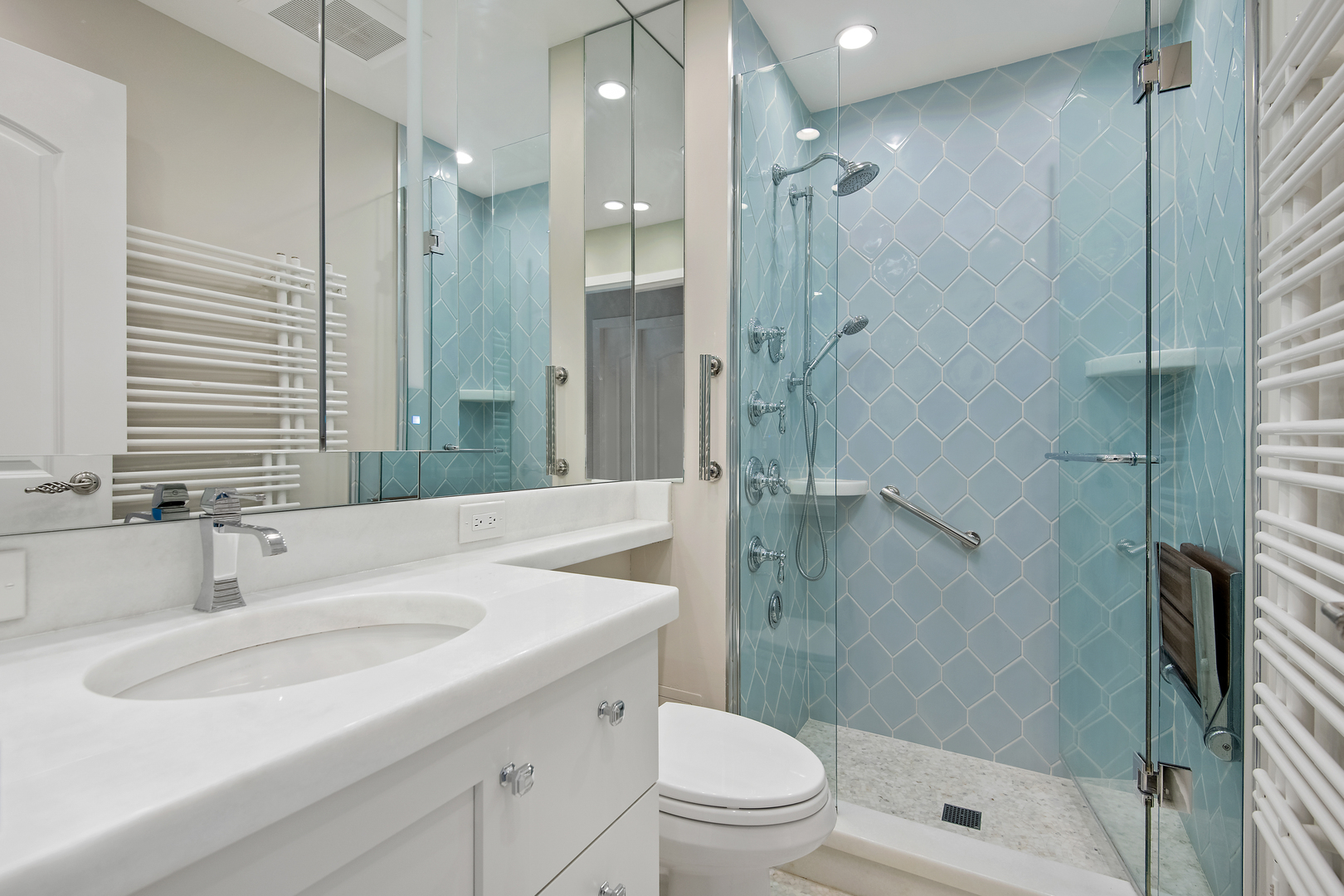 1300 N LAKE SHORE Drive Unit: 5D
