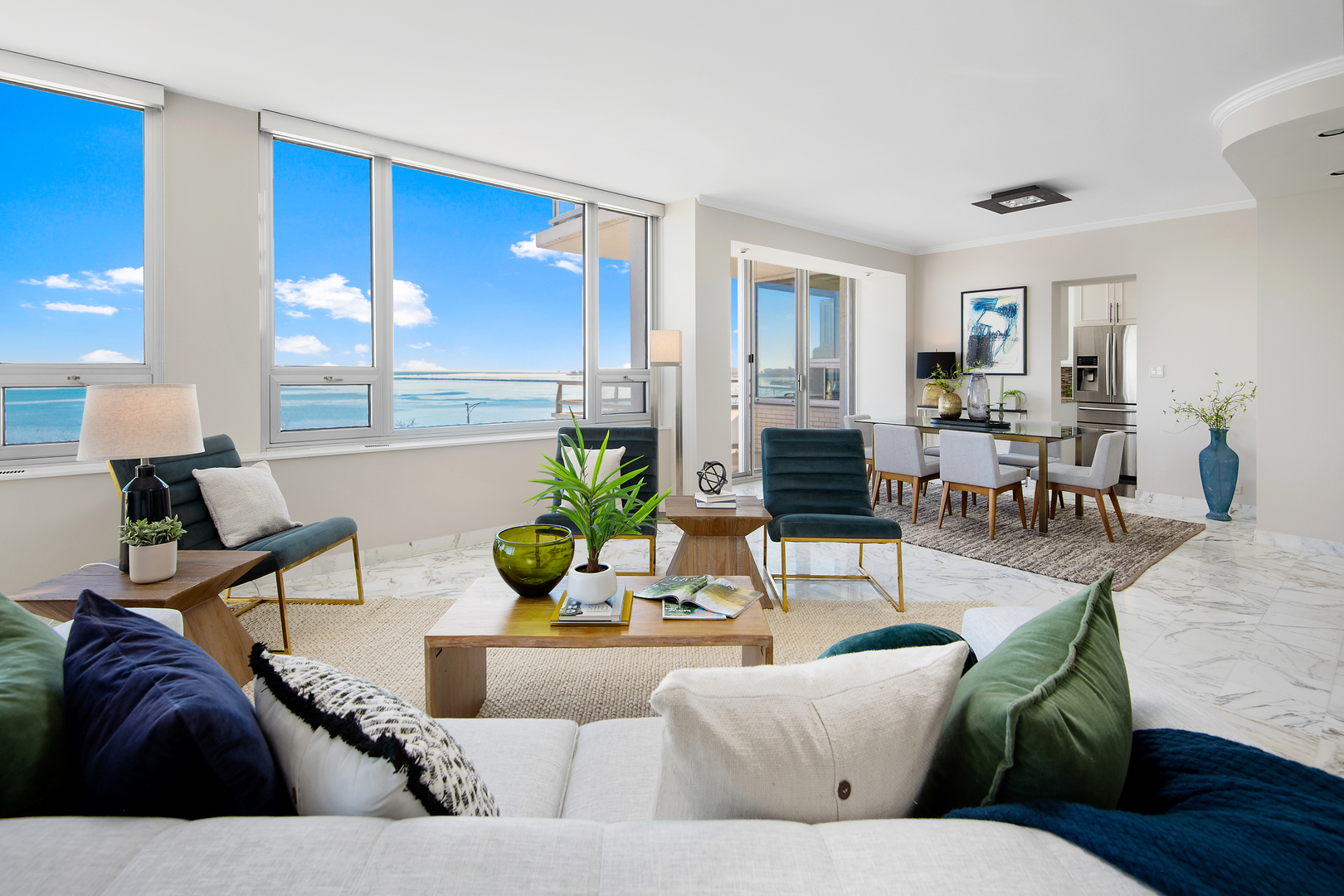 1300 N LAKE SHORE Drive Unit: 5D