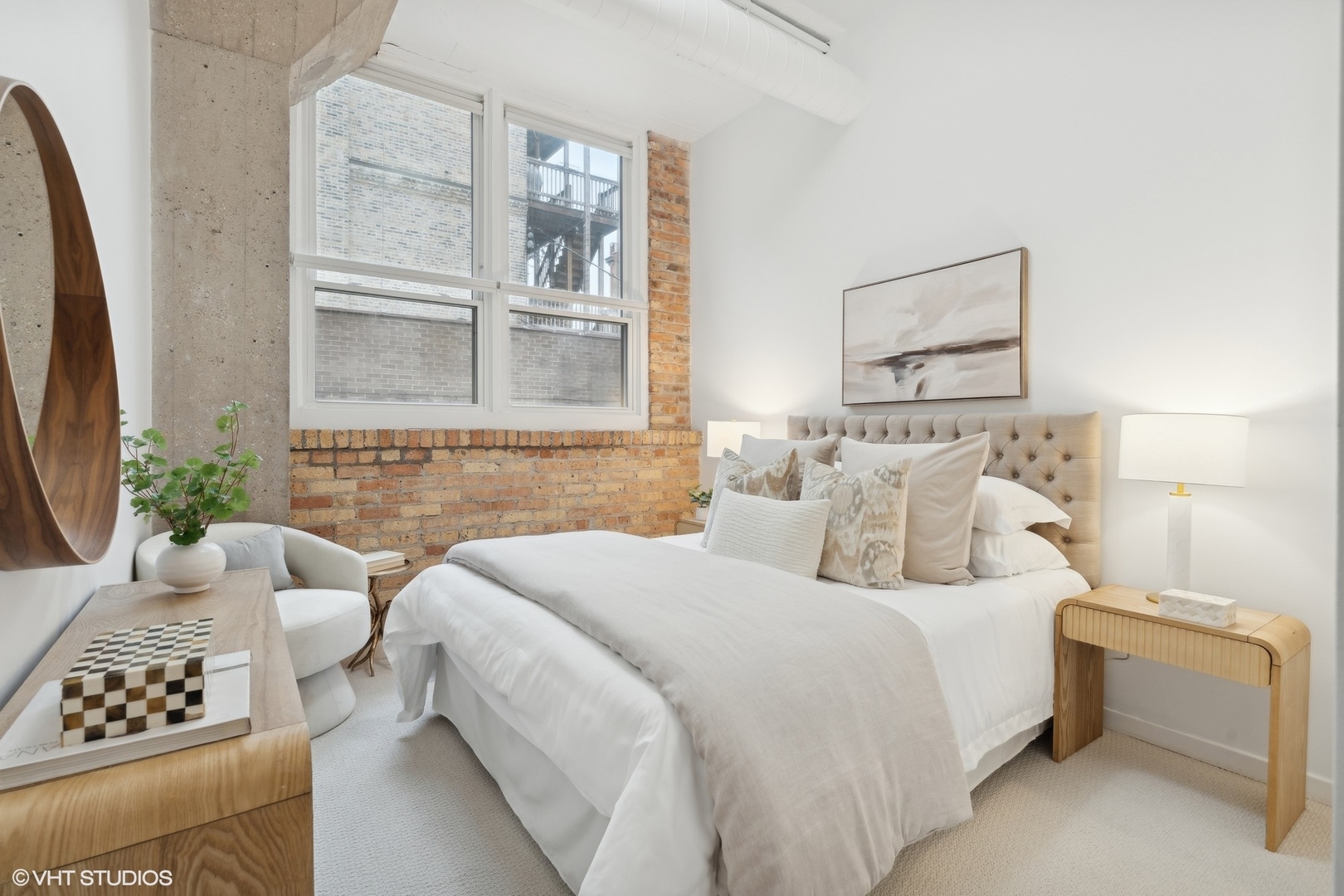 1158 W Armitage Avenue Unit: 202