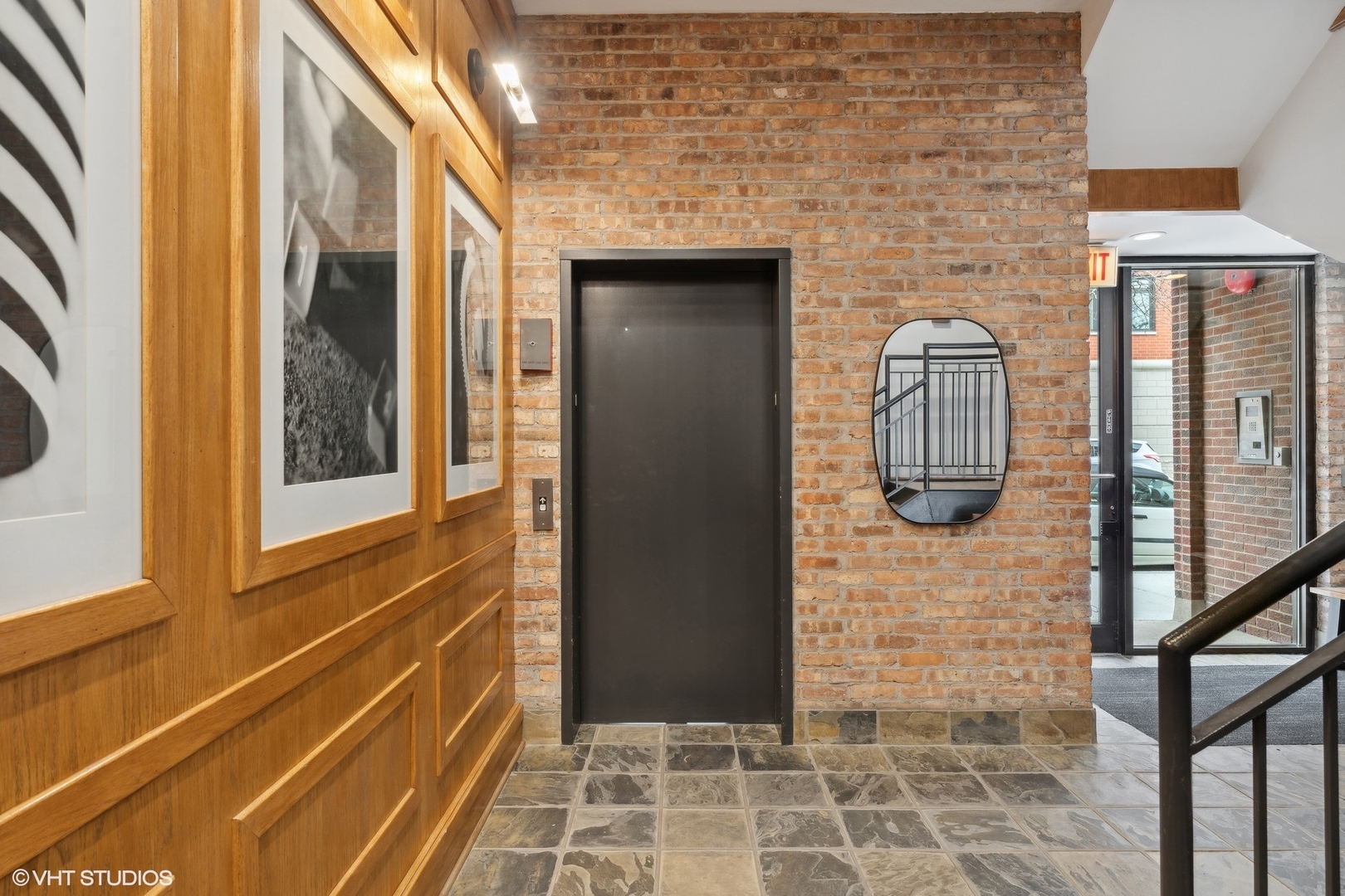 1158 W Armitage Avenue Unit: 202