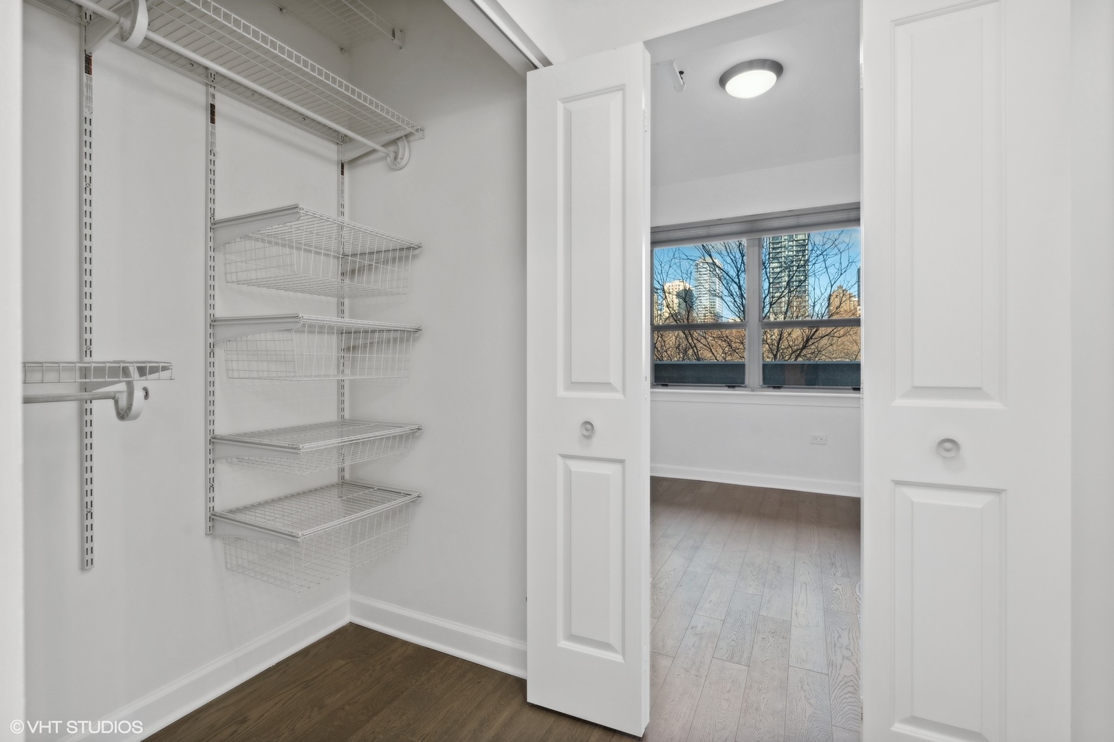 437 W Division Street Unit: 310