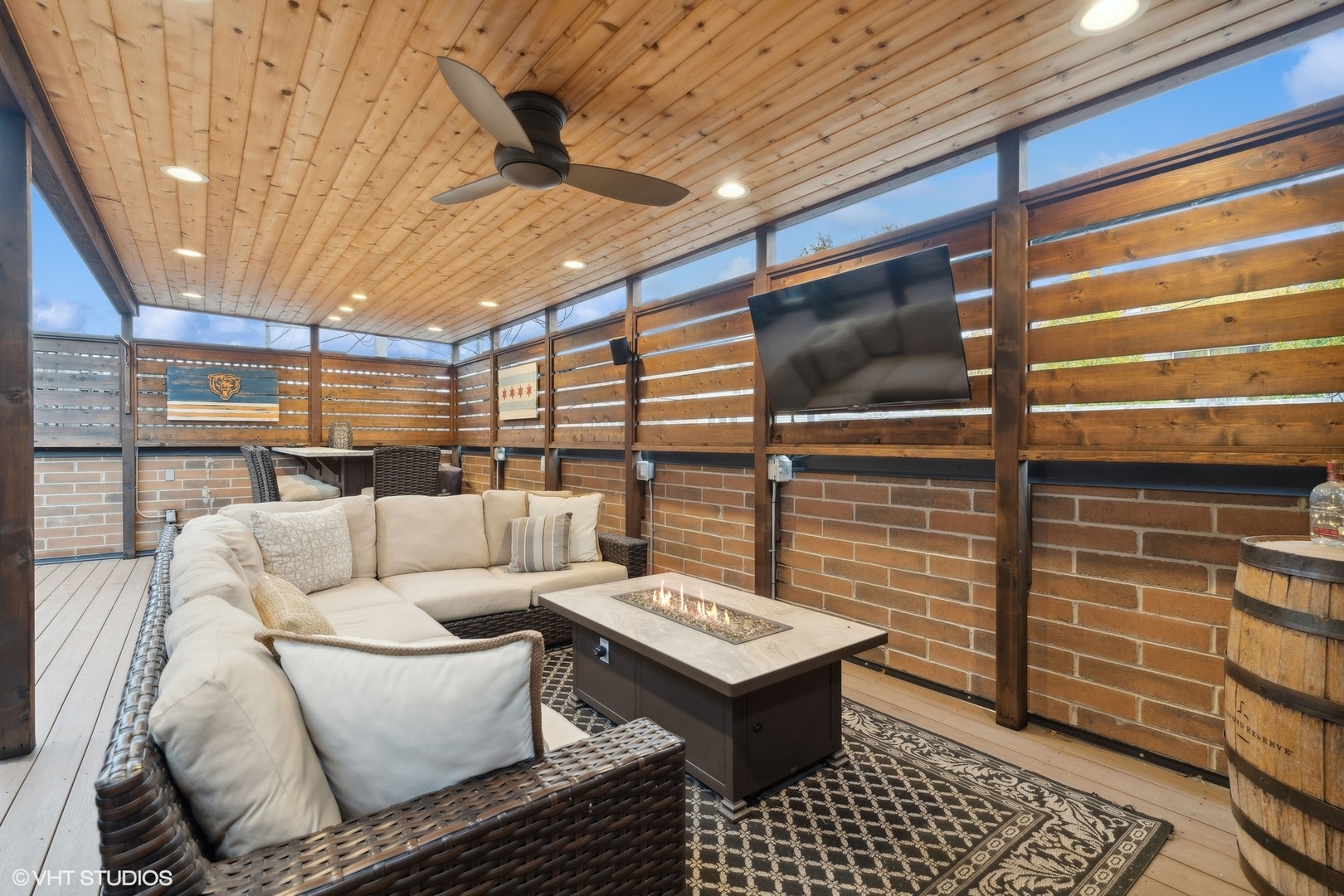 3844 N Damen Avenue Unit: 1