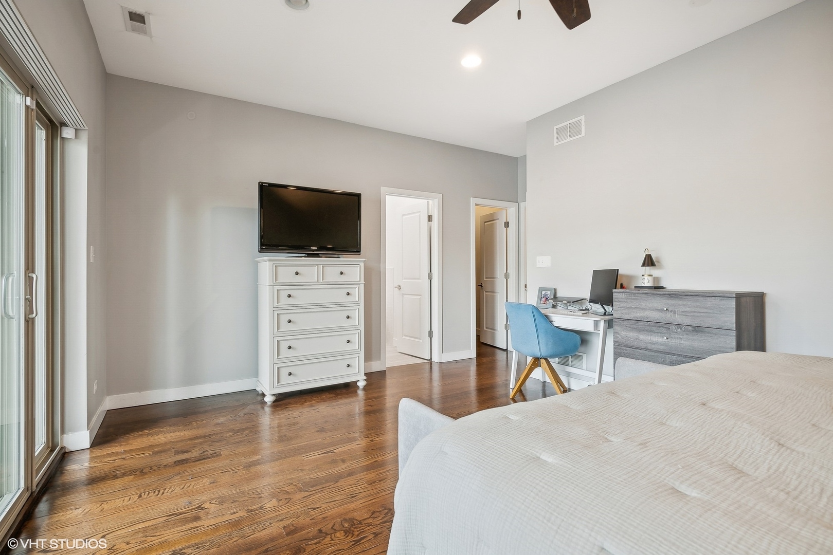 1640 N Rockwell Street Unit: 2A