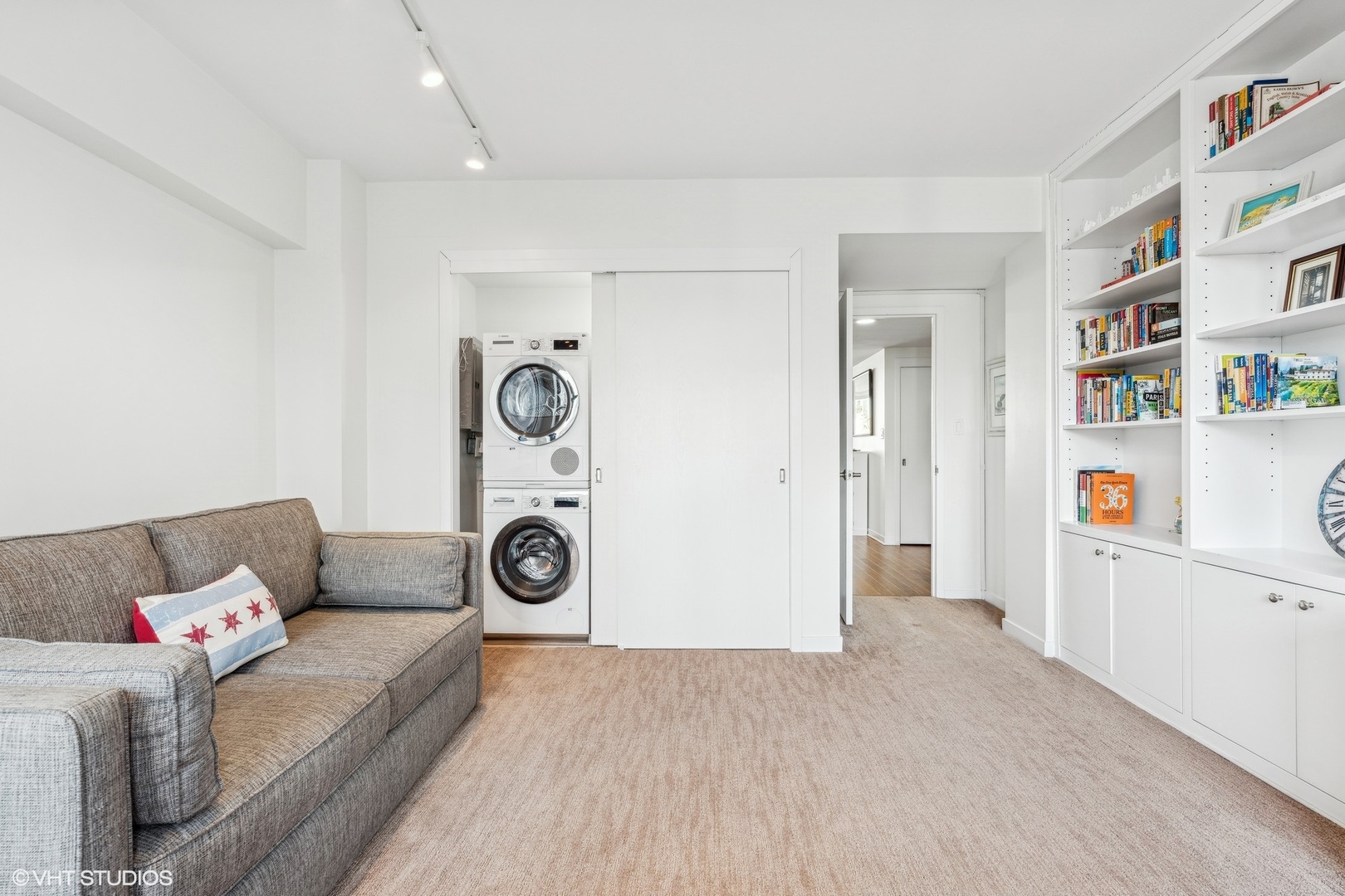 1150 N Lake Shore Drive Unit: 23H