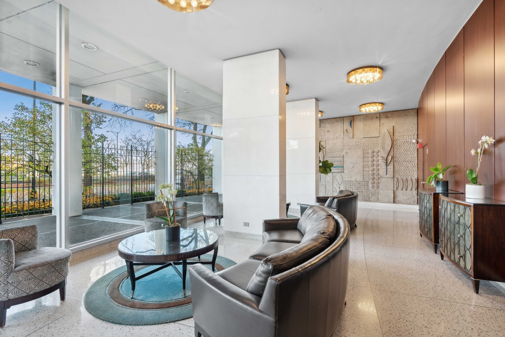 1150 N Lake Shore Drive Unit: 23H