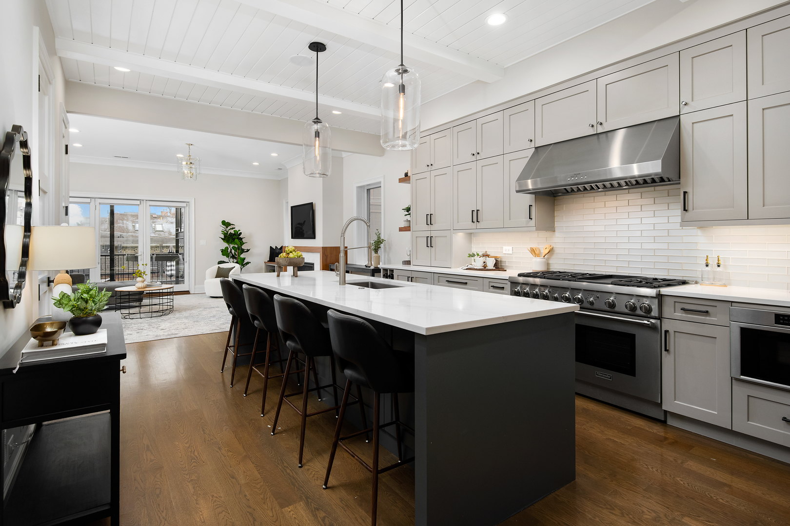 1242 W Webster Avenue Unit: B