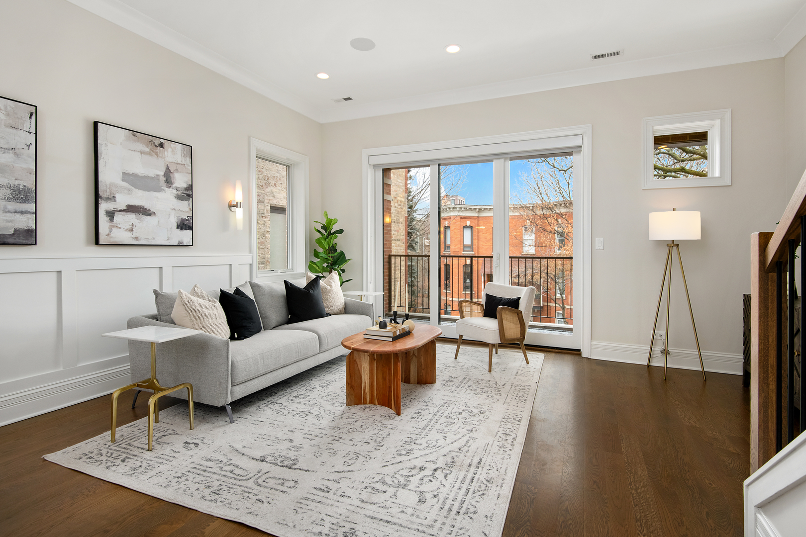 1242 W Webster Avenue Unit: B