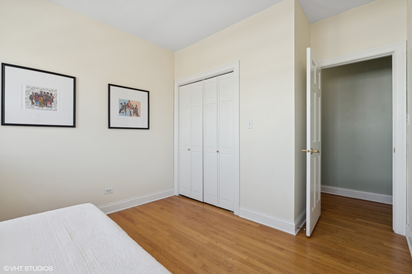 4201 W Addison Street Unit: 3B