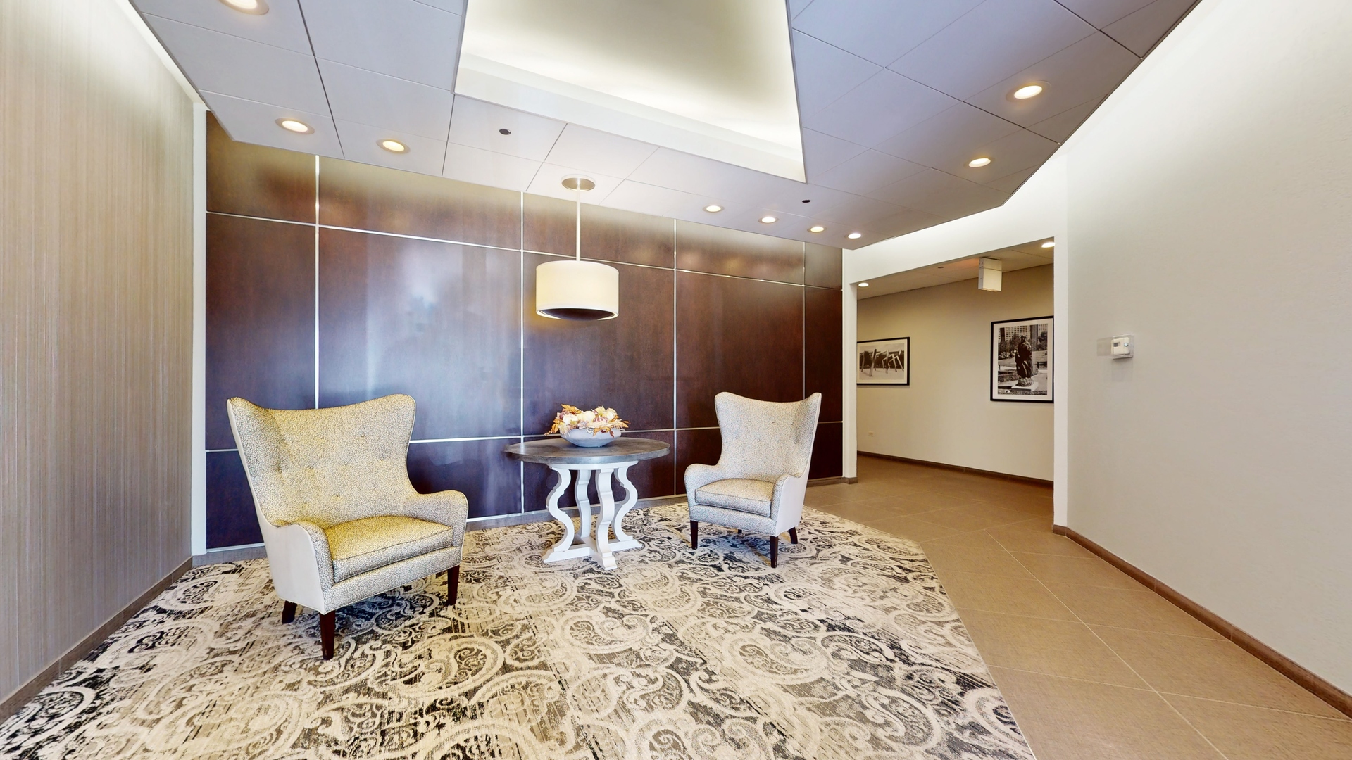 720 W Randolph Street Unit: 801