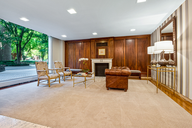 1515 N Astor Street Unit: 12B