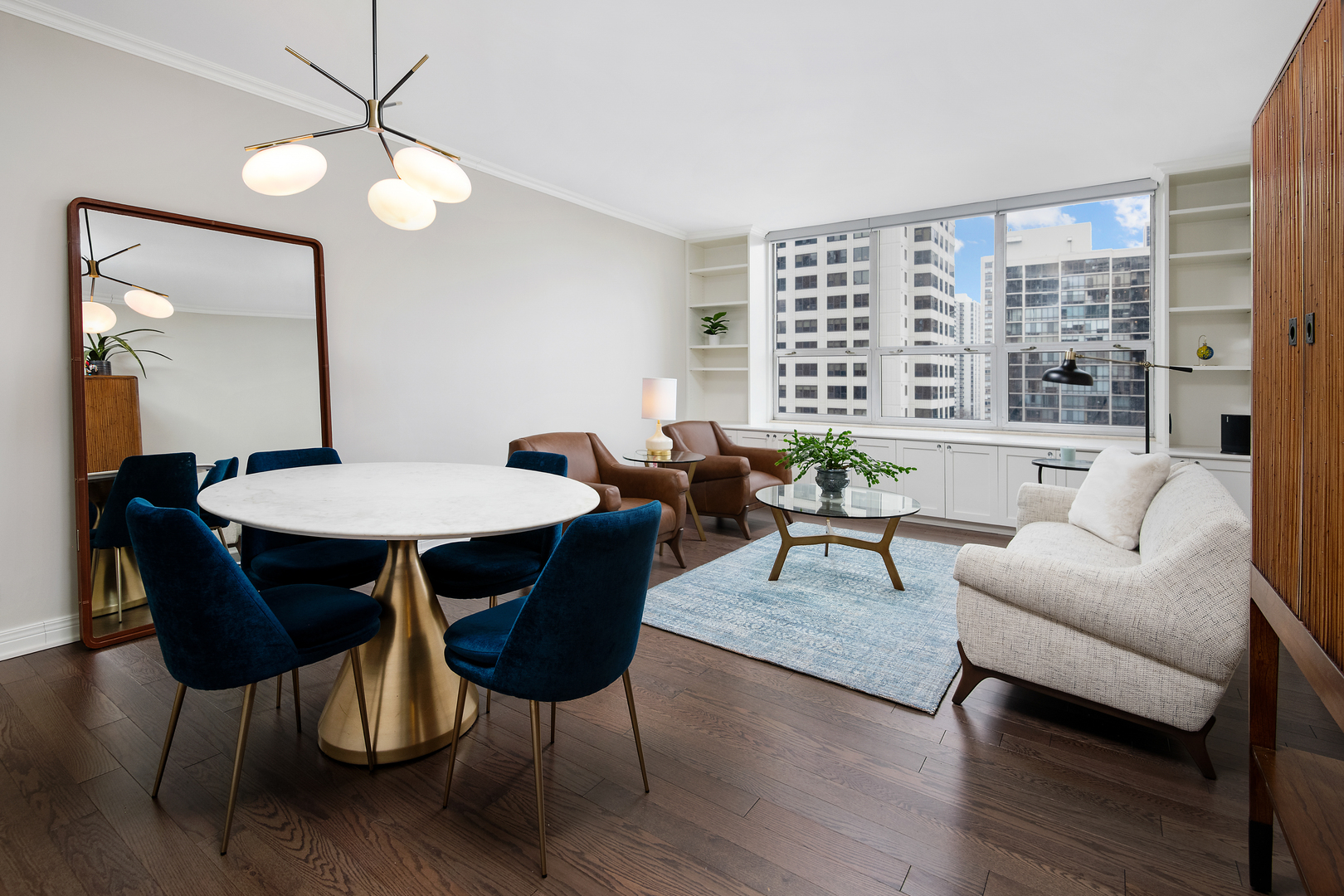 1515 N Astor Street Unit: 12B