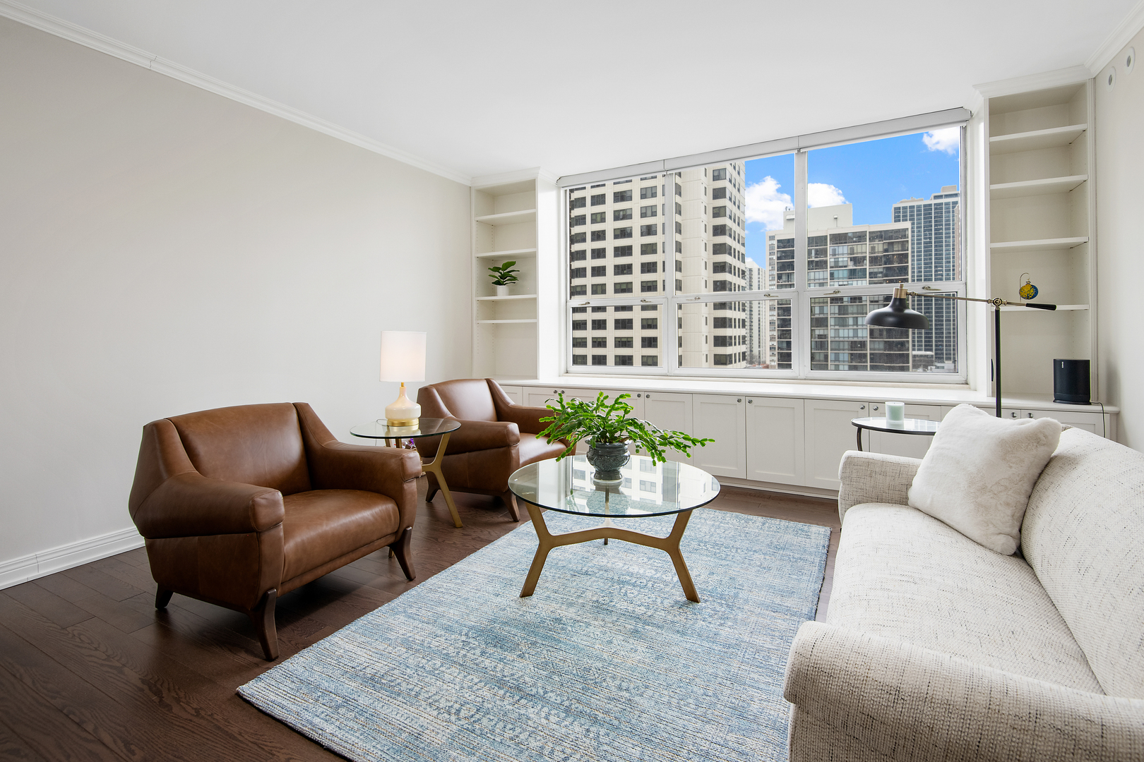 1515 N Astor Street Unit: 12B