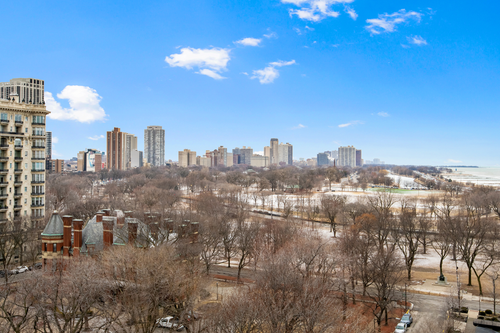 1515 N Astor Street Unit: 12B