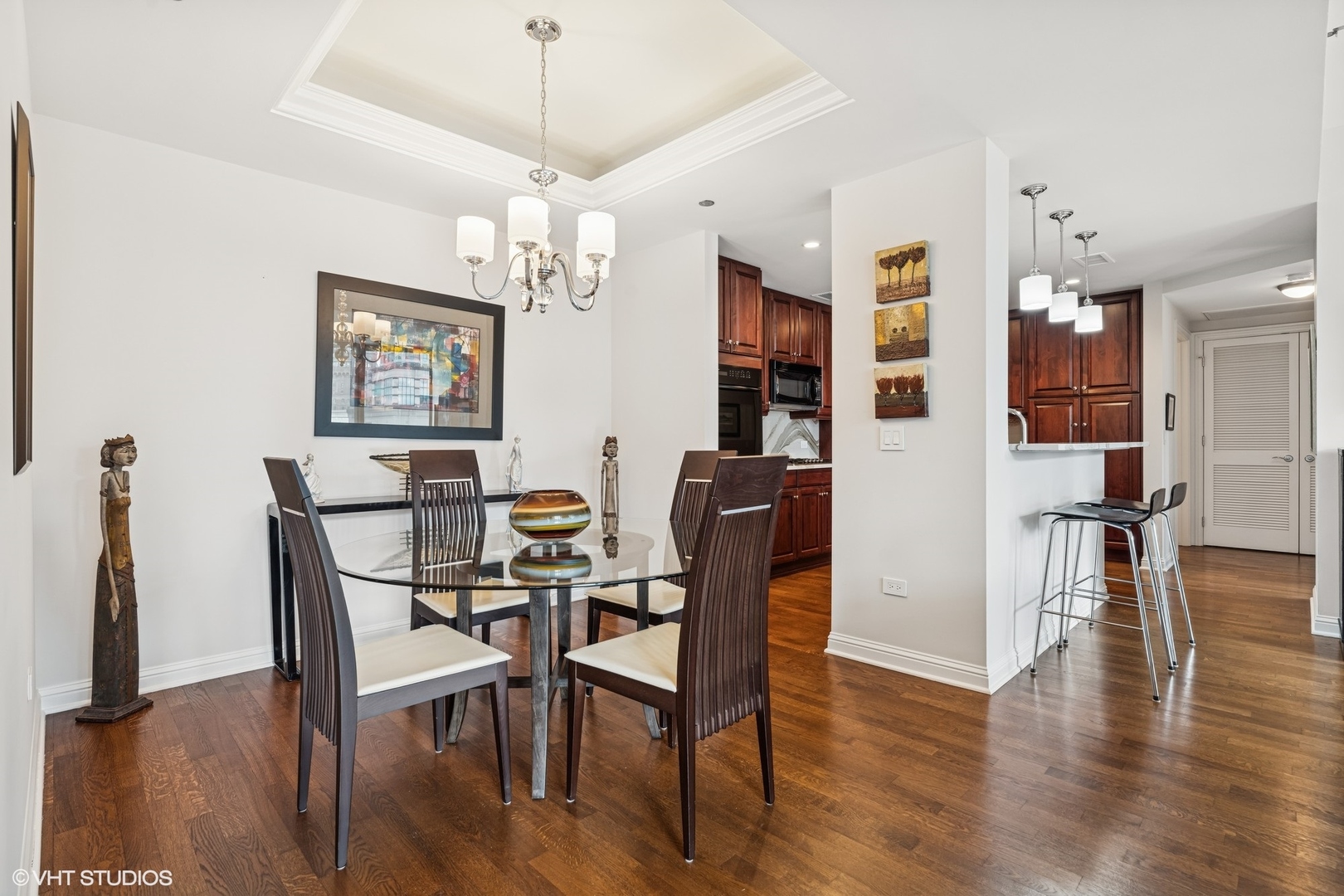 21 E Huron Street Unit: 1505